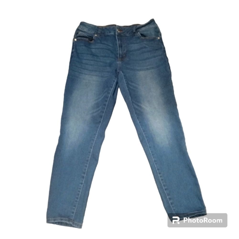 TAHARI Woman's Medium Wash Skinny Jeans Size 10